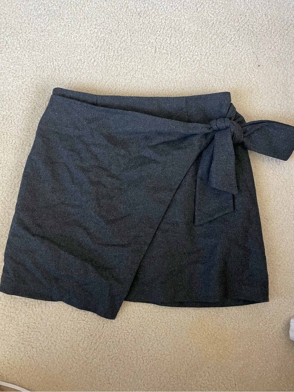 119 Wilfred Black Asymmetrical Wrap Skirt with Side Knot